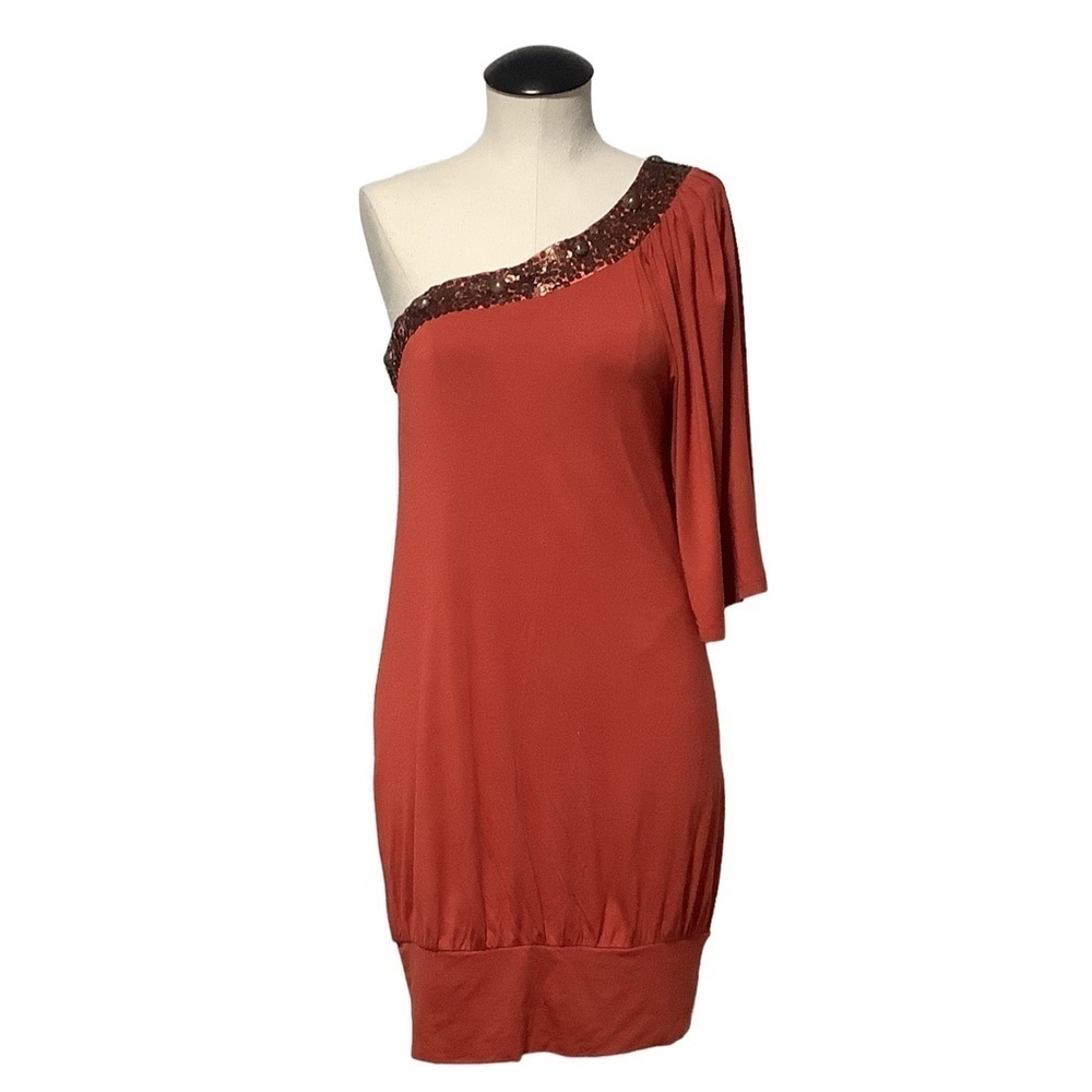 HOT & DELICIOUS NWT One Shoulder Red Dress - Size‎ M